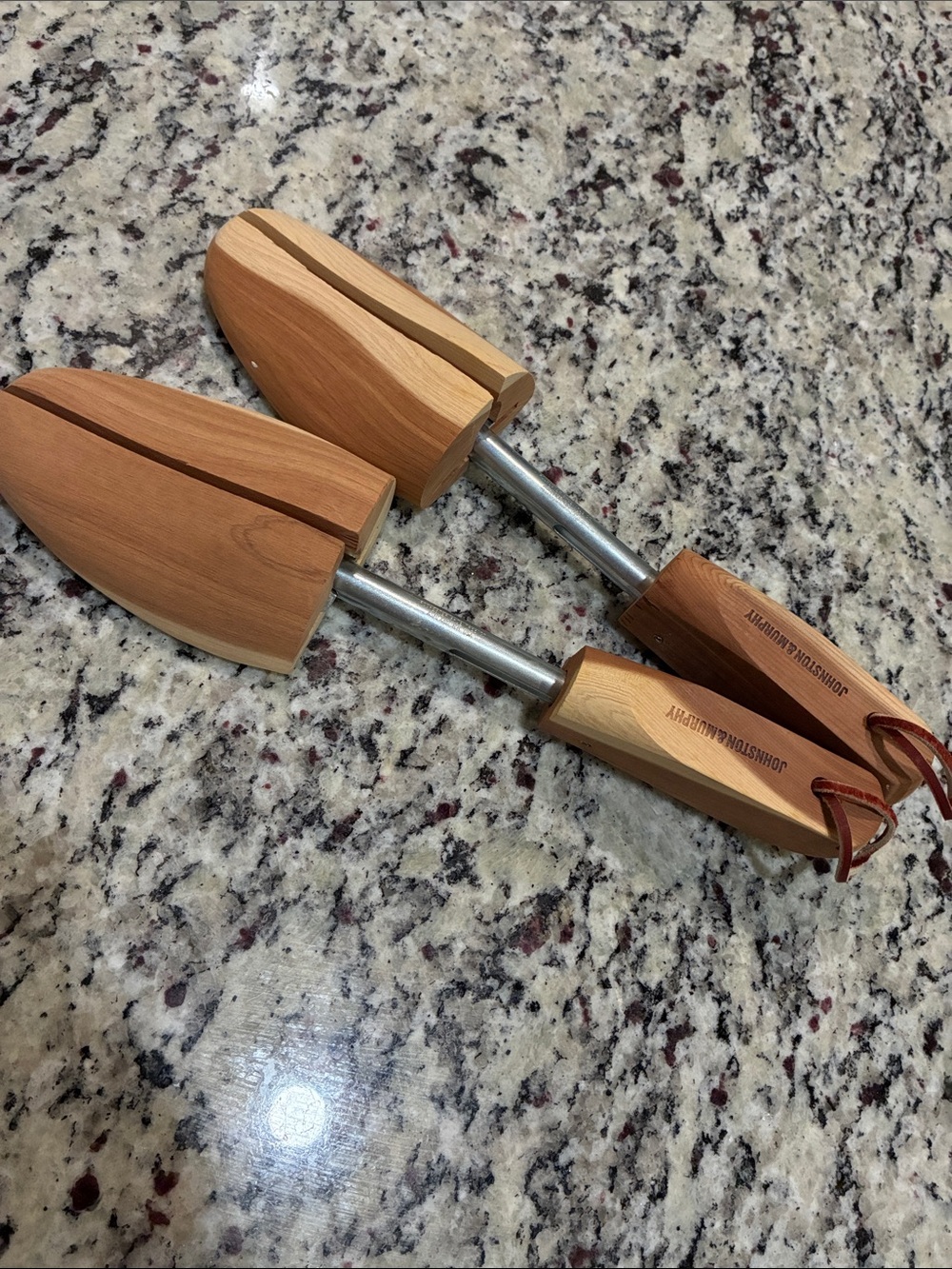 Wooden Cedar Shoe Trees with Adjustable Brass and Steel Rods - Natural - Picture 2 of 3